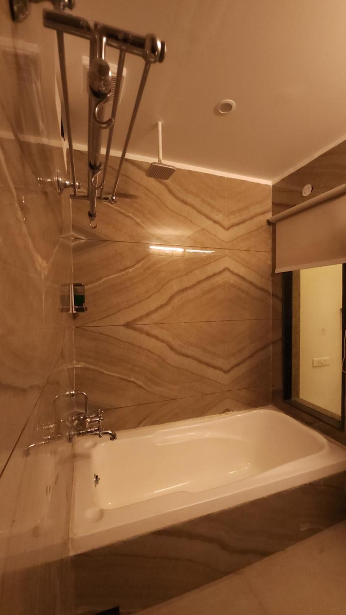 Hotel Multitech Premium Chandigarh Bagian luar foto