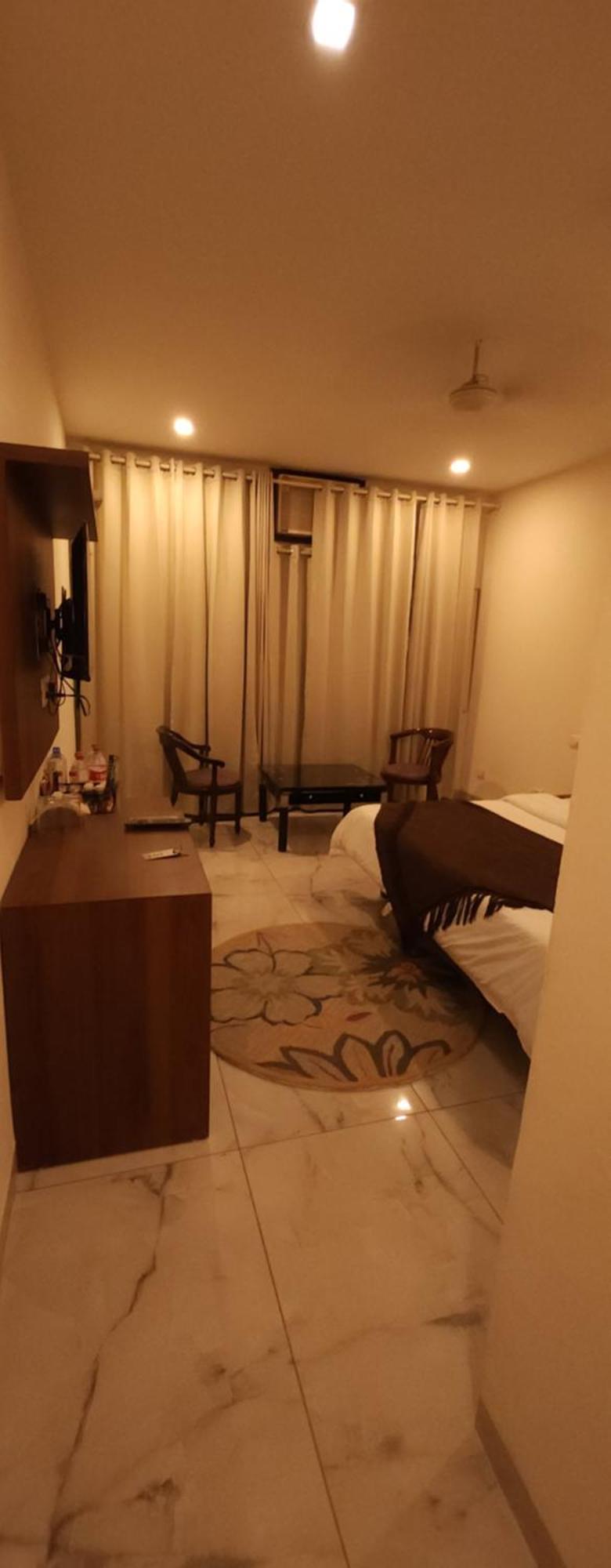 Hotel Multitech Premium Chandigarh Bagian luar foto